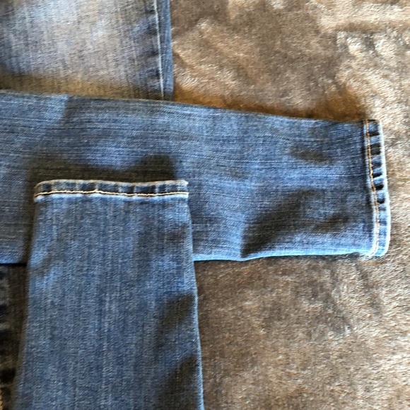 Women’s size 26 Jessica Simpson curvy high rise skinny blue jeans - Picture 2 of 12
